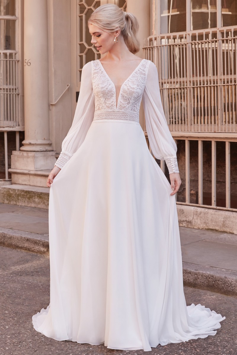 Wedding Dresses London - A huge range of Bridal Gowns