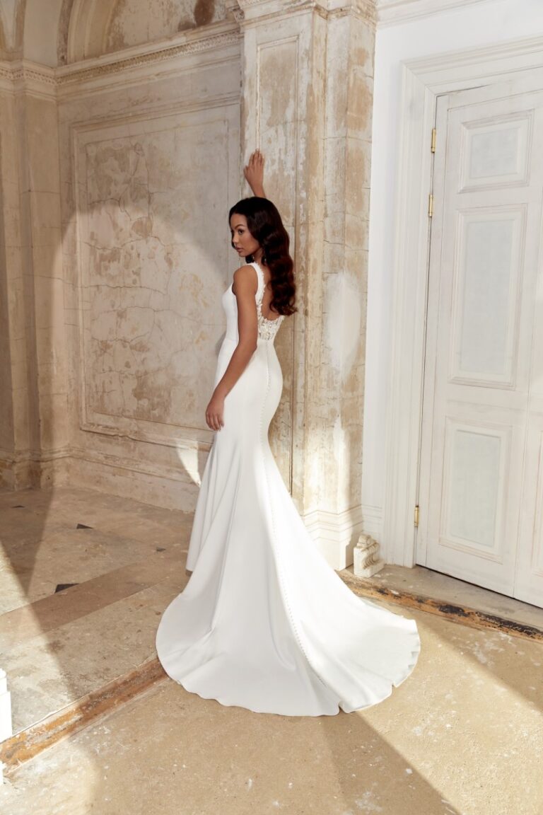Sincerity Bridal 44546