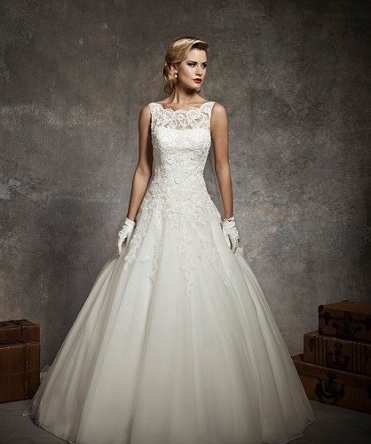 Wedding dress trends for 2013