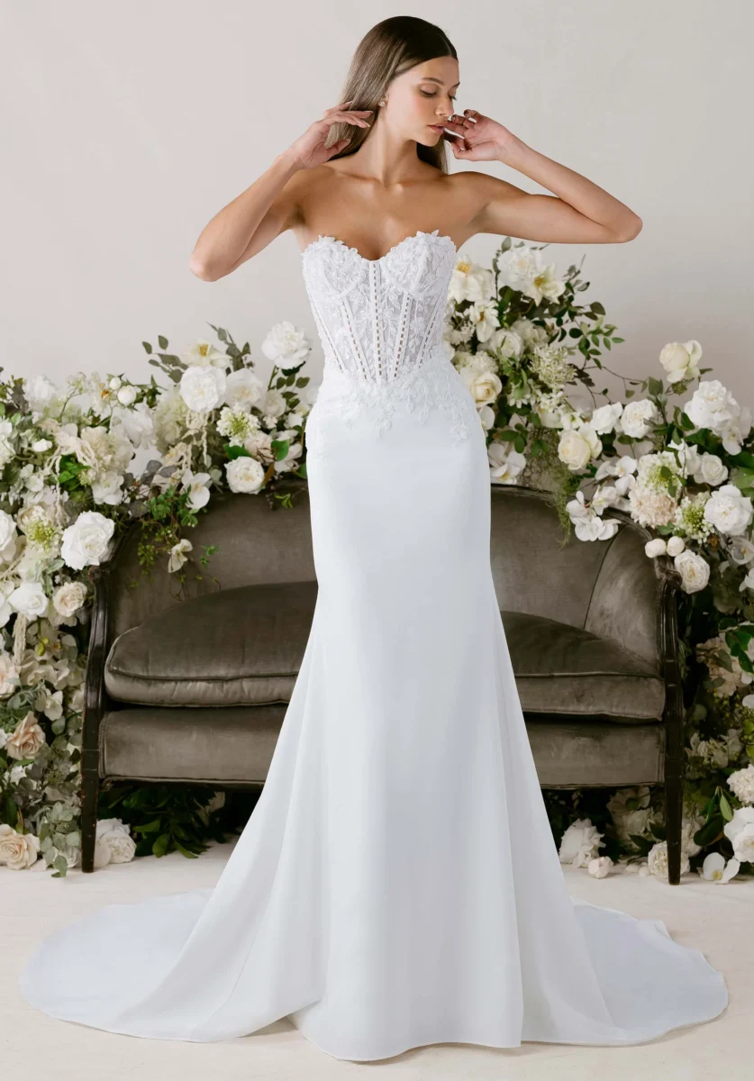 Mori Lee Clara (1050000) wedding dress - front view