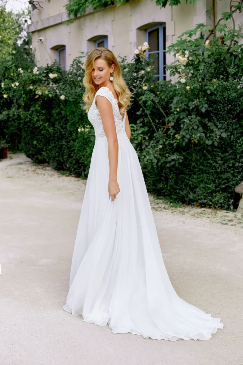 Sincerity Bridal 44532 wedding dress - image 3