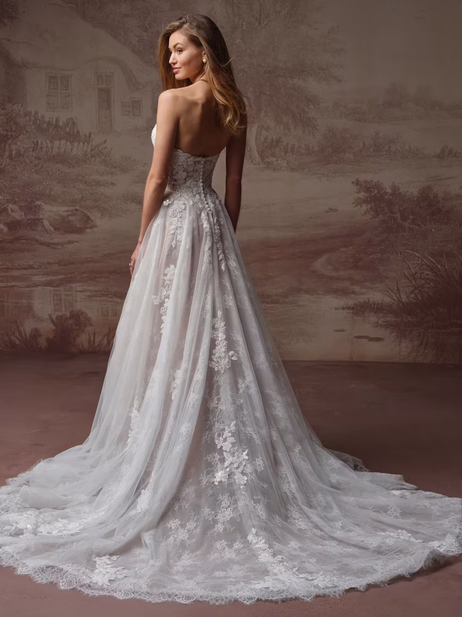 Maggie Sottero Hadley  wedding dress - image 4