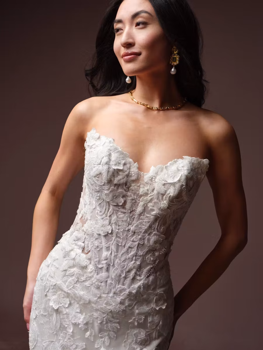 Maggie Sottero Estelle wedding dress - image 2